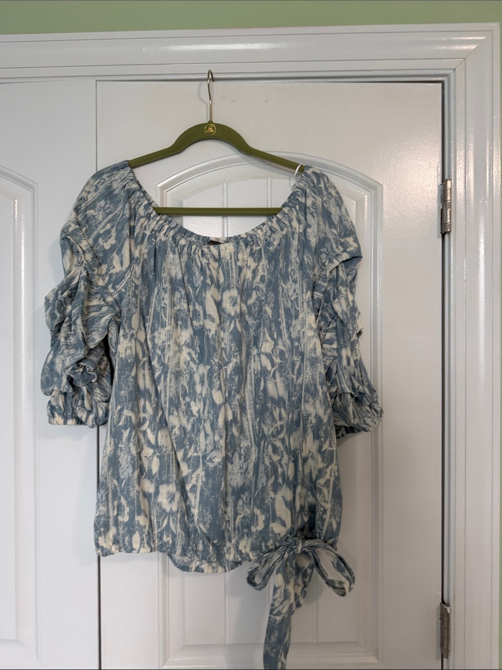 Vince Camuto Blue and White Ruffle Tie-Hem Blouse